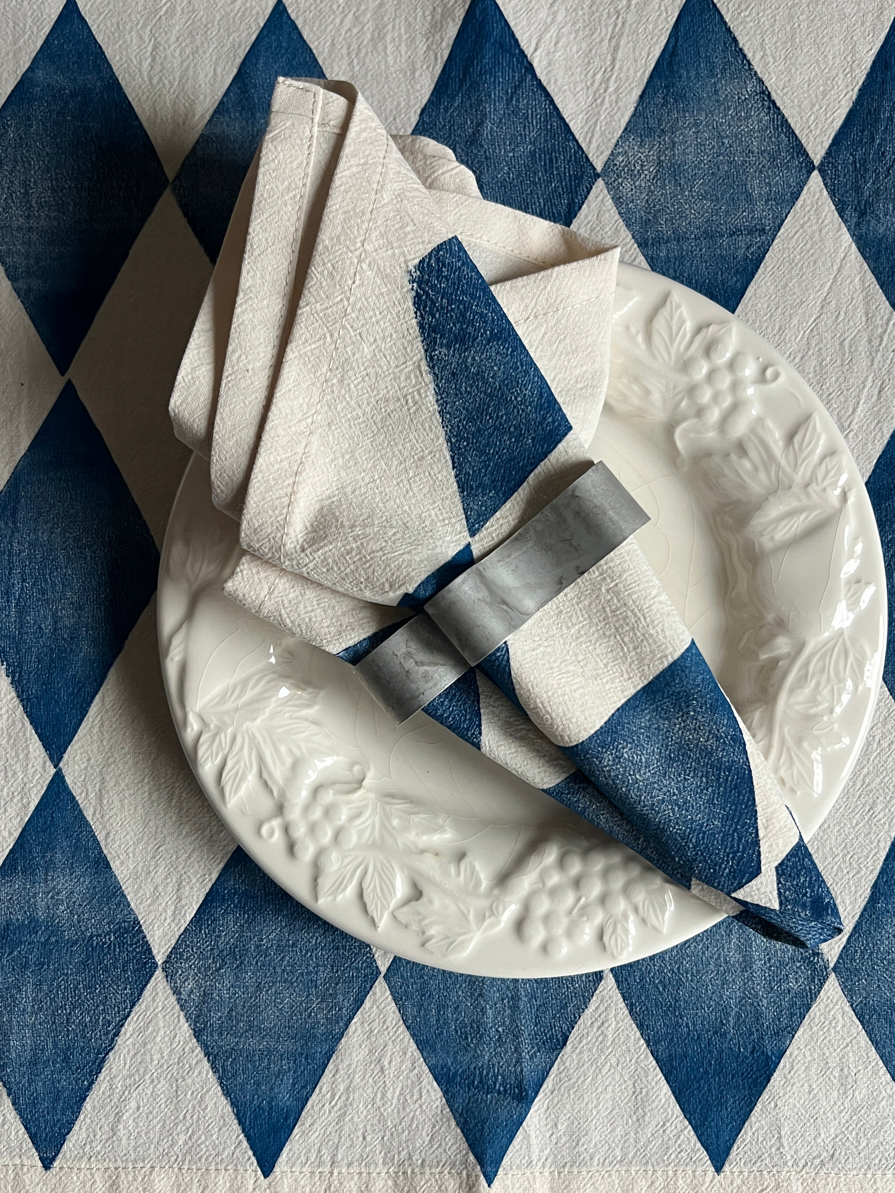 Blue Harlequin on Ivory Dining Napkins Set