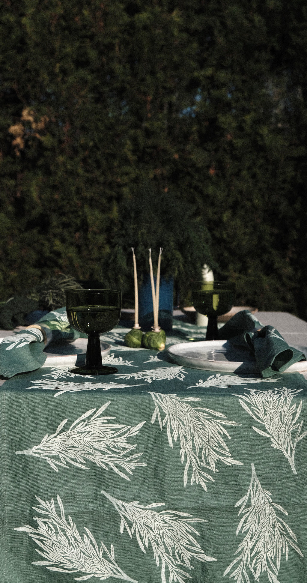 Tarragon on Sage Table Runner