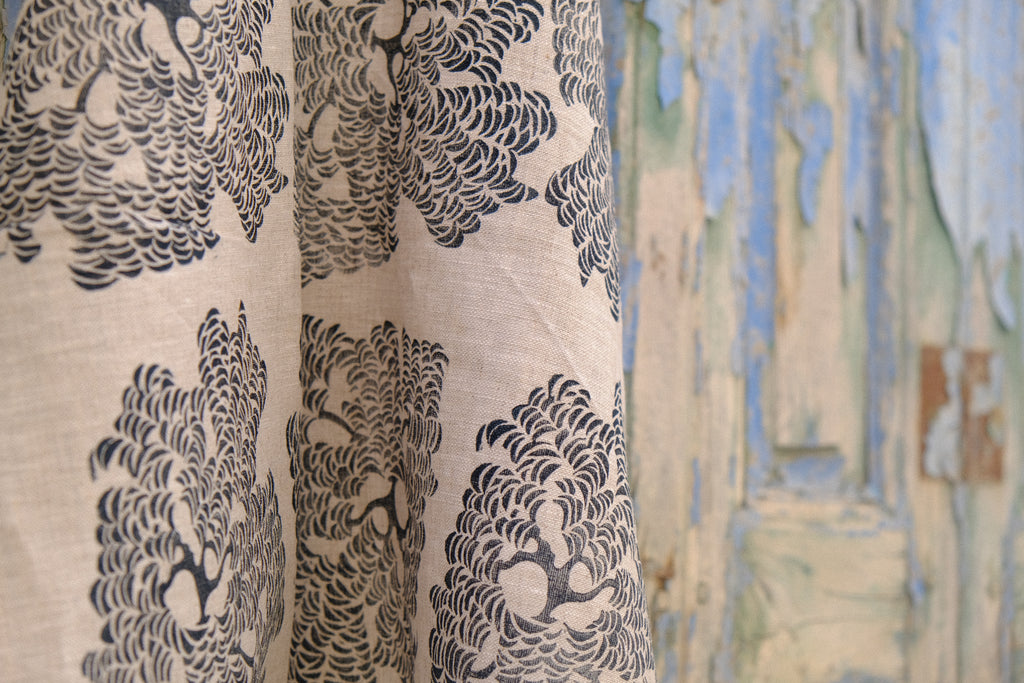 Ponderosa Pine on Beige Tea Towel