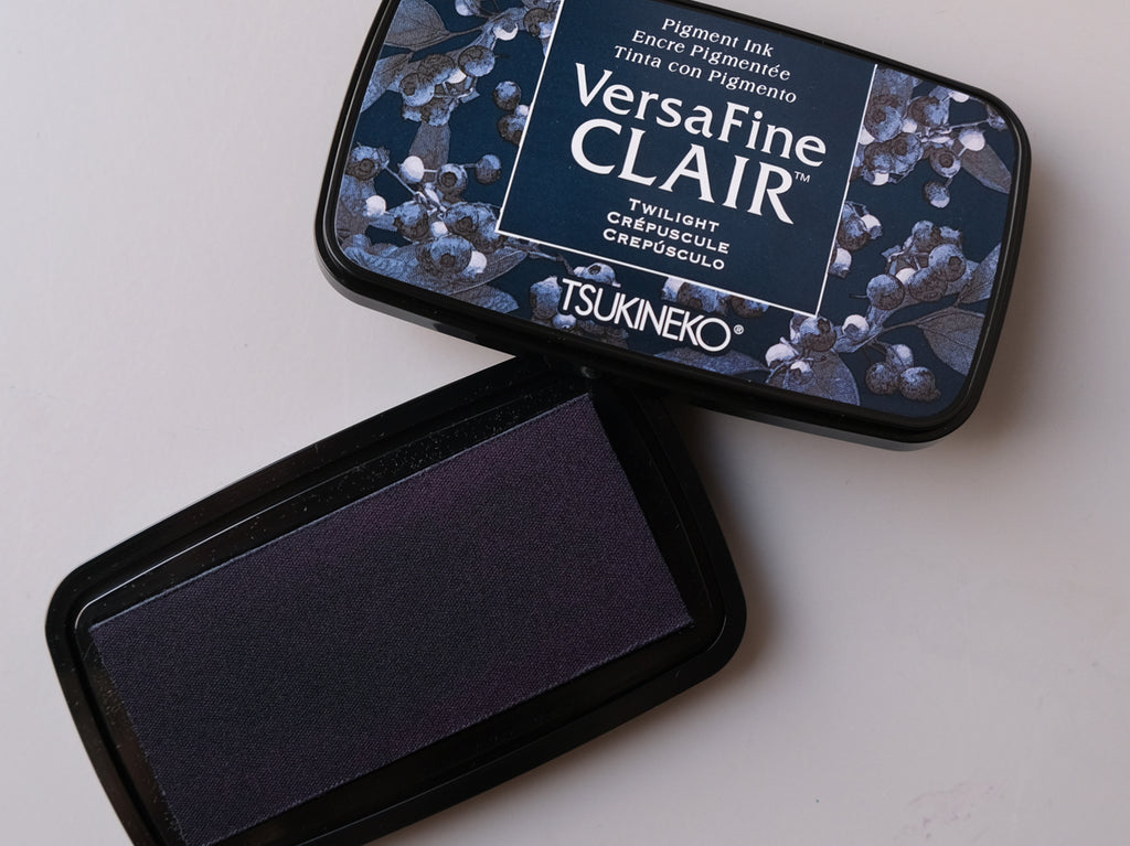 Linocut & print kit, contains blockprinting on paper essentials with a step by step tutorial