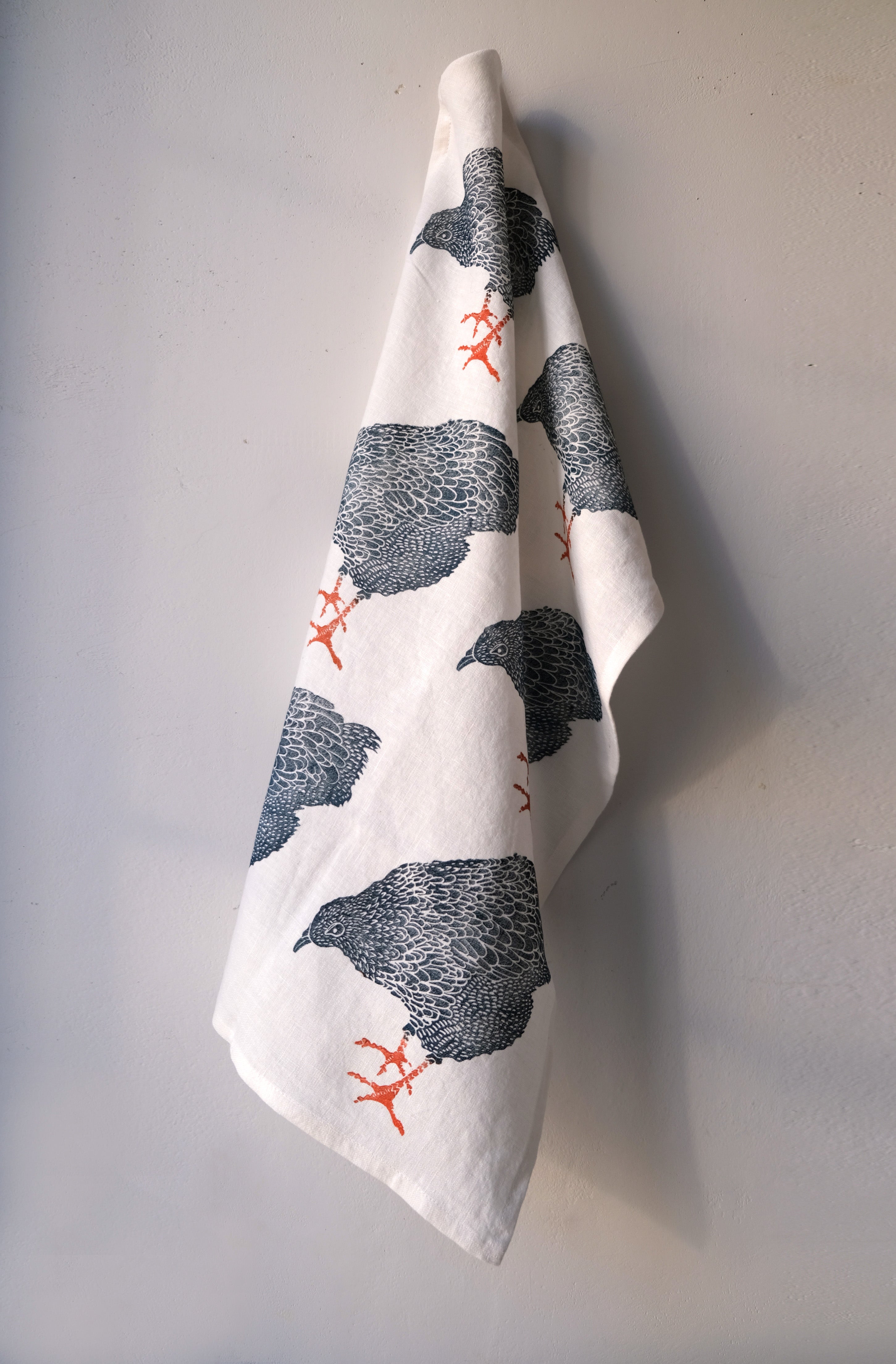 Hen on Ivory Tea Towel