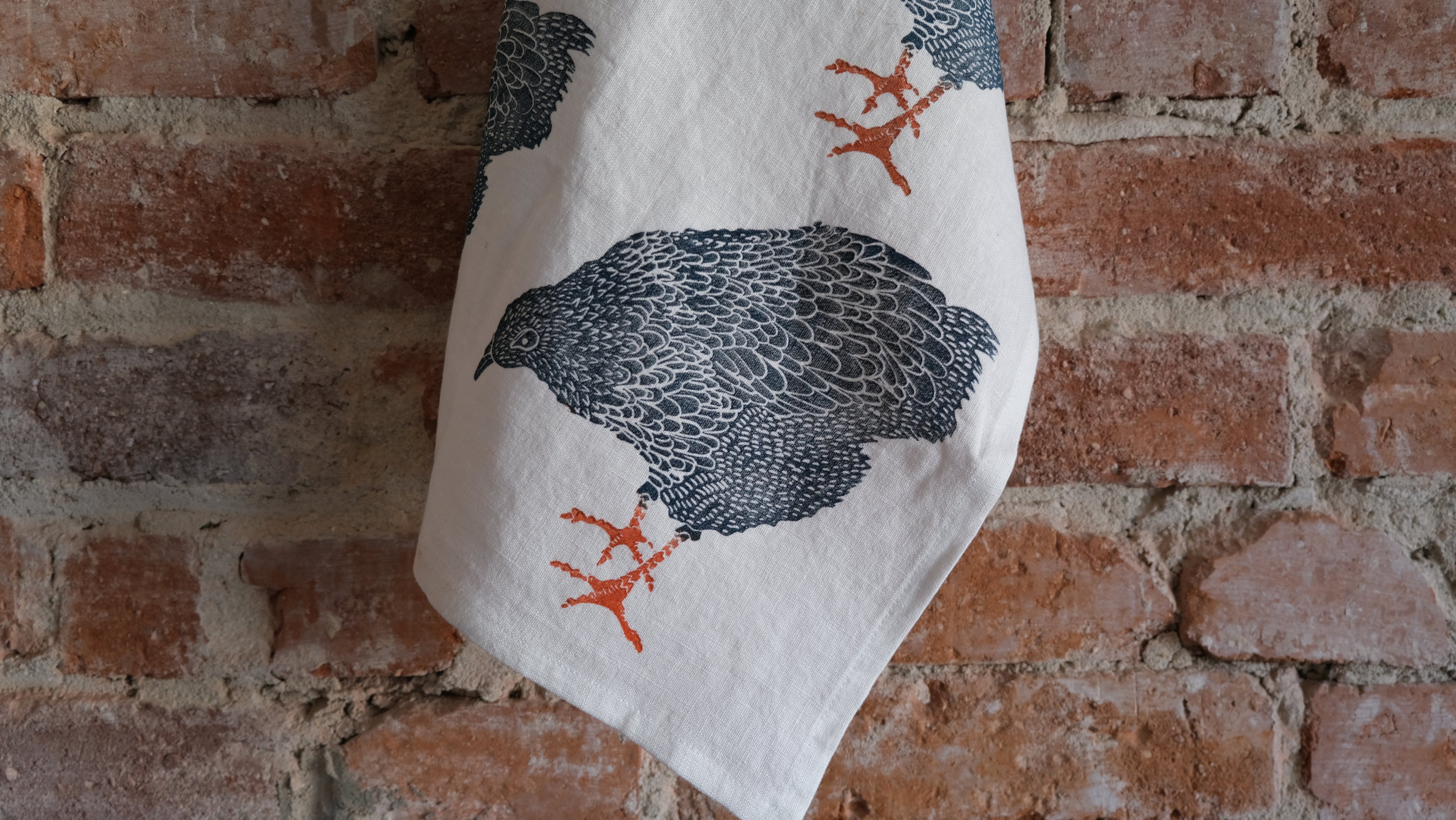 Hen on Ivory Tea Towel