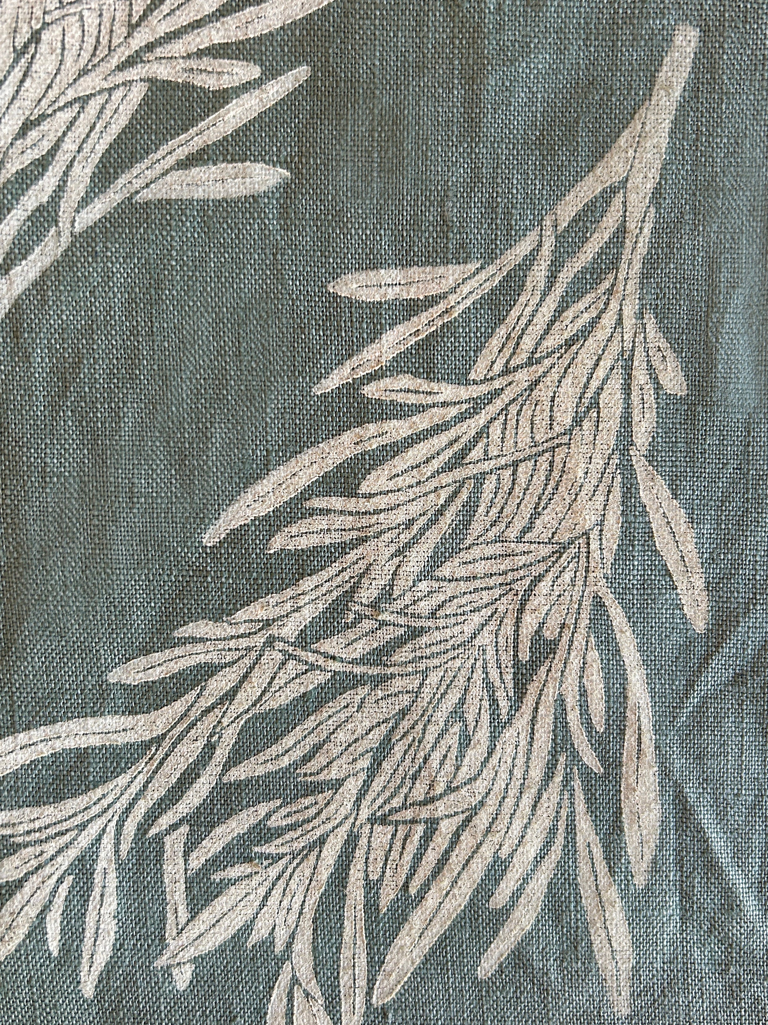 Tarragon on Sage Table Runner