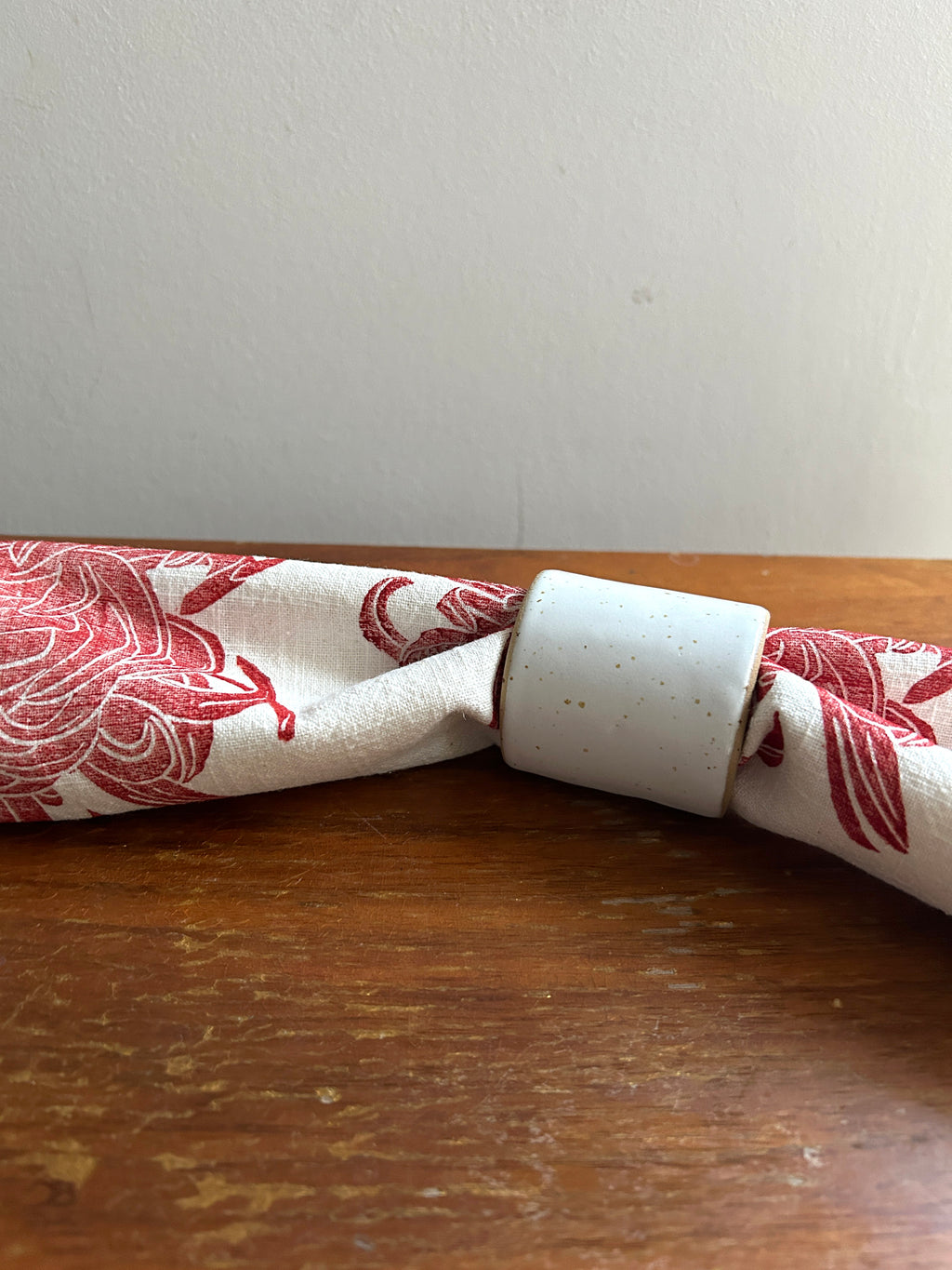 Chrysanthemum on Ivory Dining Napkins Set